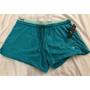 *NWT* Old Navy Active Shorts